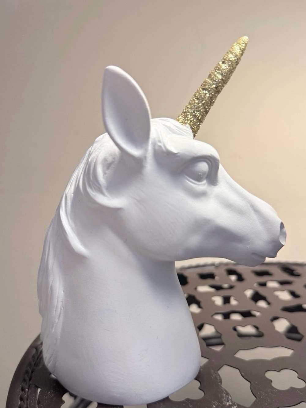 Hobby Lobby White Unicorn Bust with Gold Glitter Horn